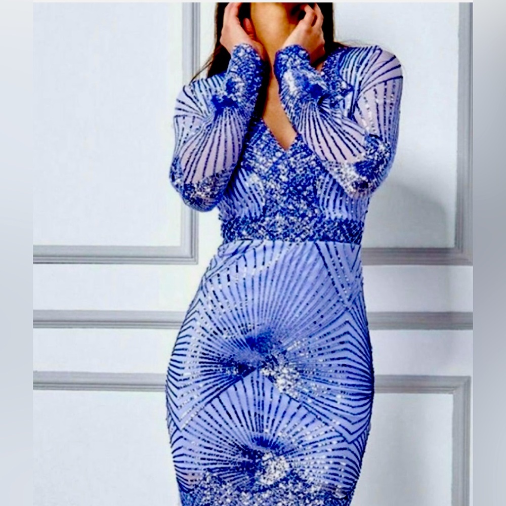 GODDIVA LONDON 
Sequin Maxi dress 
Size 8 UK color blue 
Long sleeve back zipper